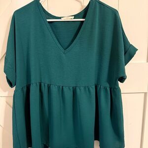 Entro Women's Large Emerald Green Short Sleeve V-Neck Peplum